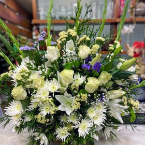 Centro flor fresca funeral Anfitridi